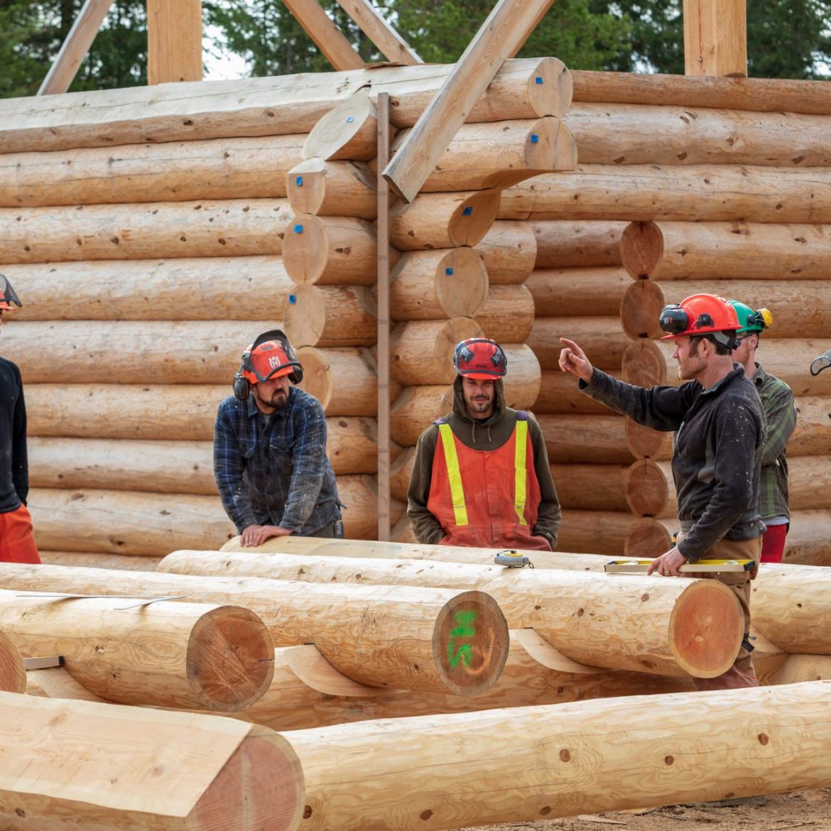 British Columbia School of Log Building / Stonehouse Woodworks ...